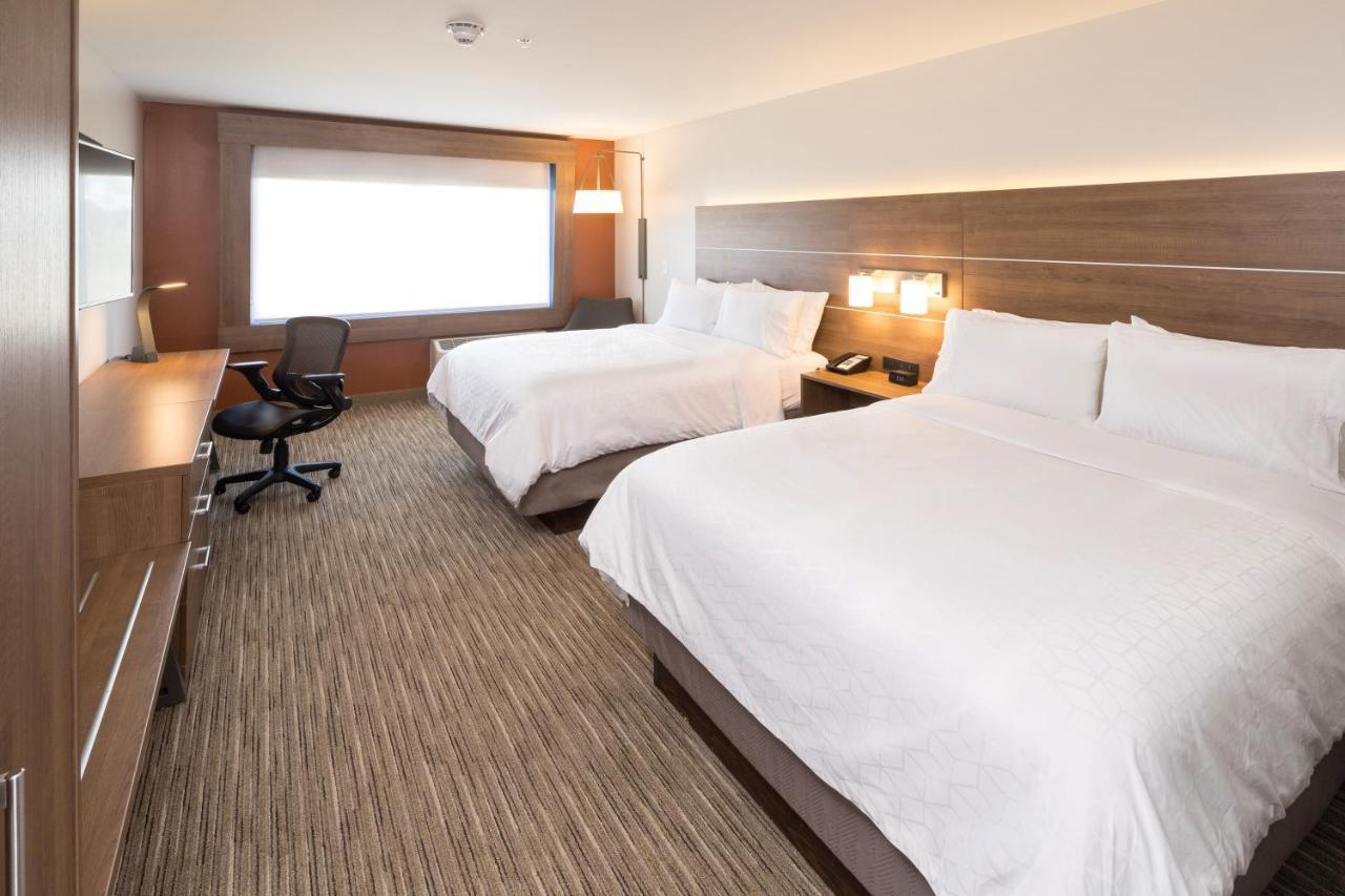 Holiday Inn Express & Suites Alpena - Downtown By Ihg Exterior foto
