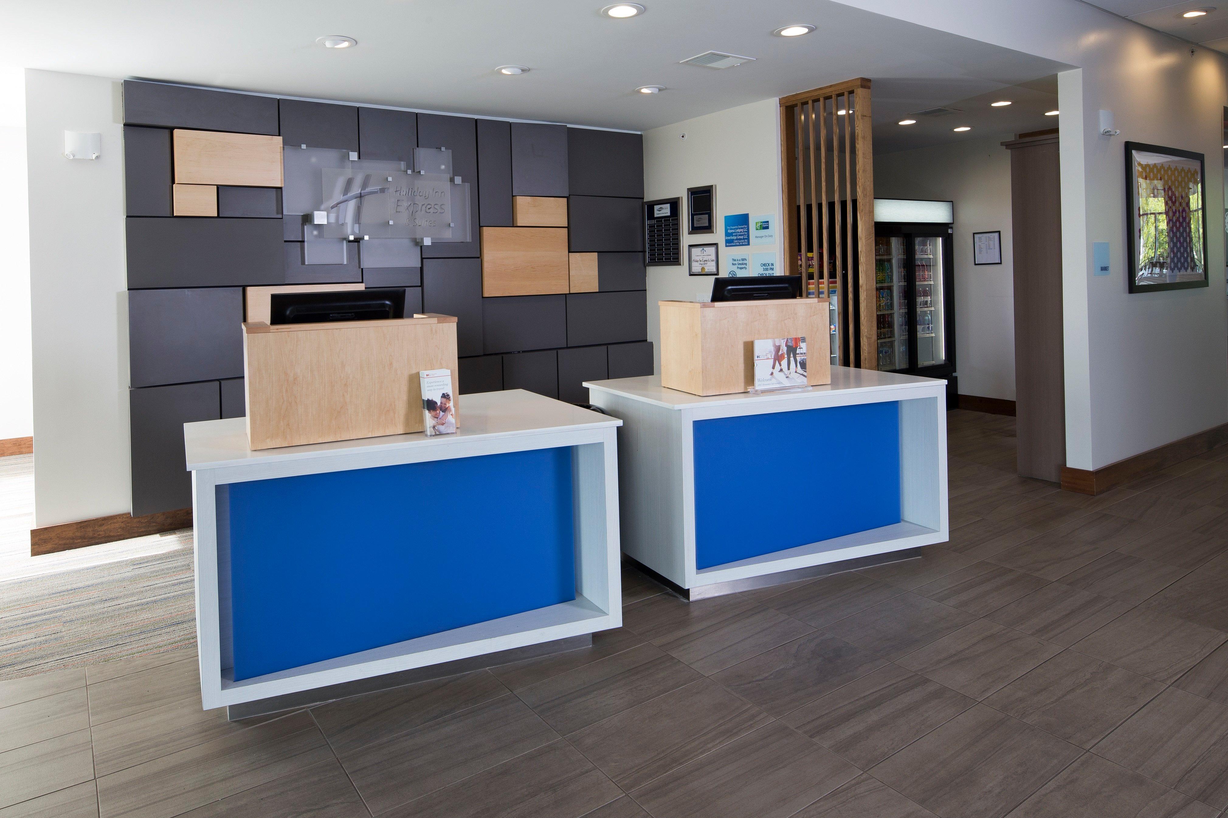 Holiday Inn Express & Suites Alpena - Downtown By Ihg Exterior foto